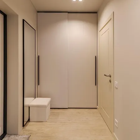 Lem Tut Apartment Lviv